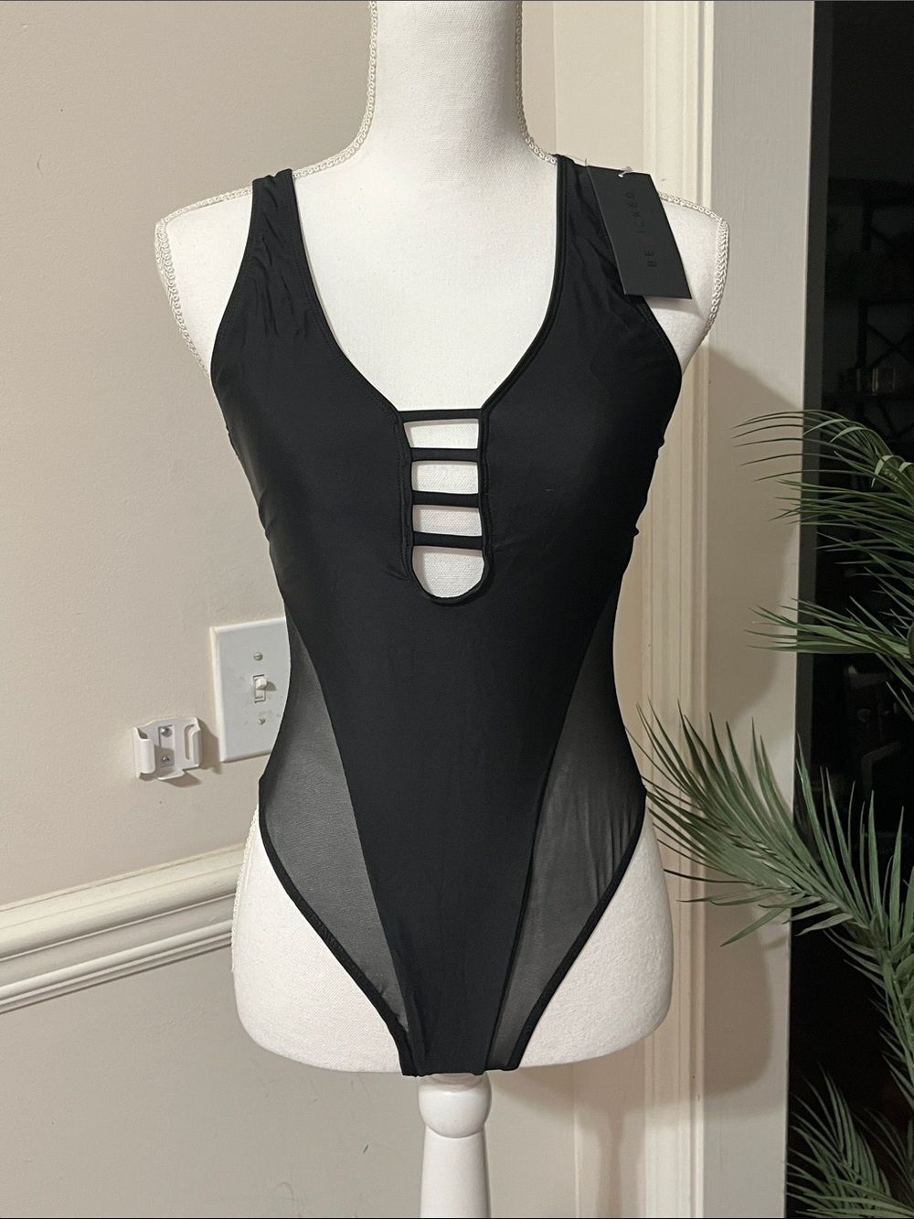 NWT Be Wicked Black Cut Out One Piece Swim Suit Size M medium 8/10